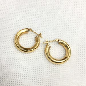 K18ピアス